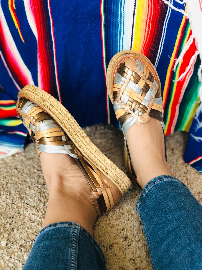 Mexican huarache sandal. Artisanal shoes. Traditional Mexican Leather flats. Boho sandals. Mexican Leather shoes. Huarache de piel image 1