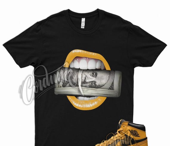 black and university gold graphic tee