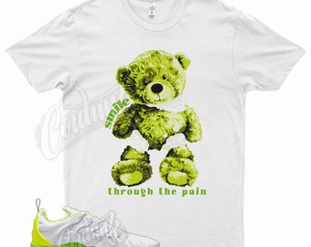 Camiseta blanca "SMILE" para N Vapormax Plus Tennis Ball Electric Green Volt Lime de Kicks Matched