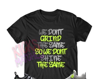 Camiseta negra "GRIND" a juego con las Jordan 4 Neon Air Max 90 95 Patch Denham OG Silver Tiger Camo