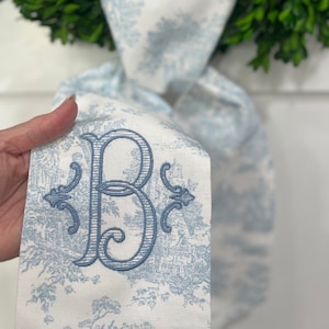 Classic French Toile Wreath Sash with Rosella Lined Monogram, Classic Monogram Wreath Bow