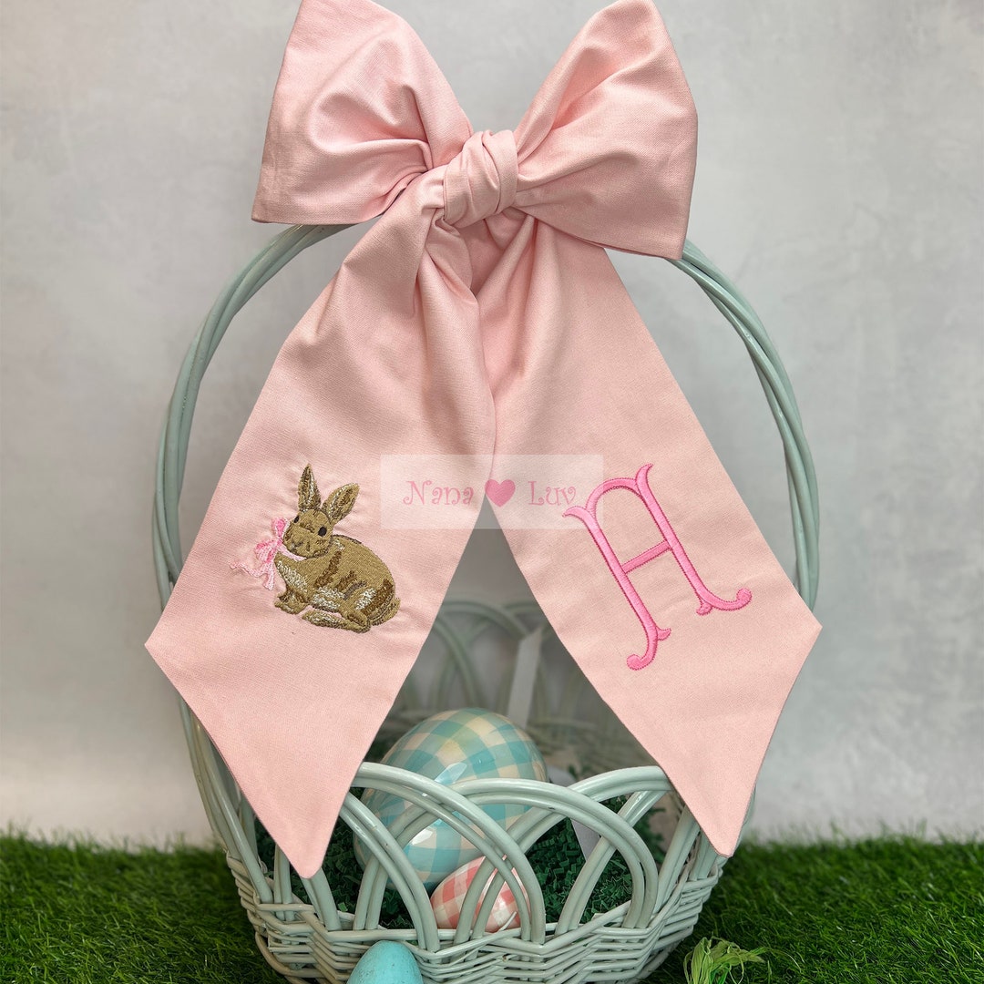 Baskets and Bunnies Bow main image 1