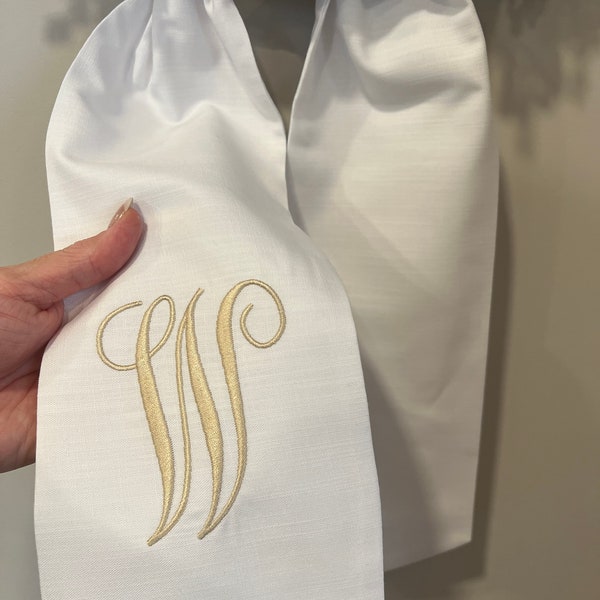 Wreath Sash or Bow with 4 inch Vine Monogram, Wreath Bow, Front Door Decor, Housewarming Gift, Wedding Decor, Bridal Gift