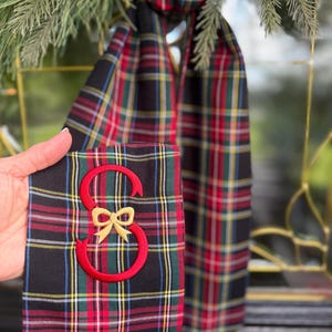 Classic Christmas Wreath Sash with BOW Monogram, Classic Monogram Wreath Bow