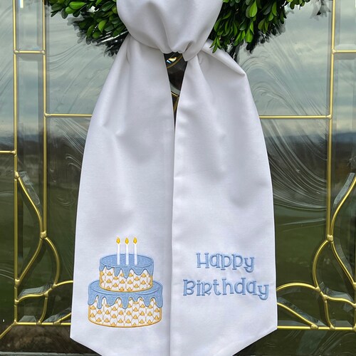 Wreath Sash - Happy Birthday (Blue) main image 0