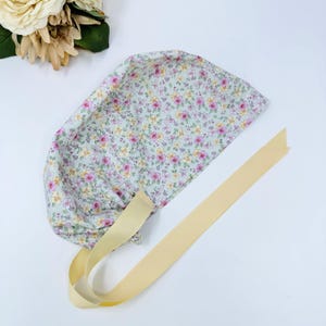 Floral Euro scrub cap with ties for Women, Spring European Surgical cap with Satin Lined by Paradise Caps. Euro PLUS style. Light mint.