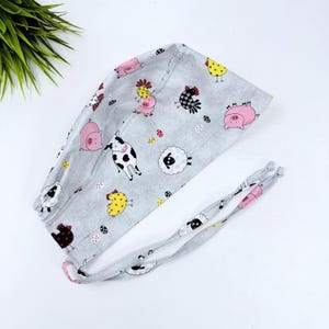Farm Men&#39;s Scrub Hat. Pig Surgical scrub cap by Paradise Caps.