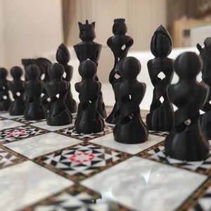 Chess Kingdom Set w\ Human Chess Pieces - 3D Chess Set - Handmade Chessboard - Wooden Chessboard - Personalized Board Game - Gift for Friend