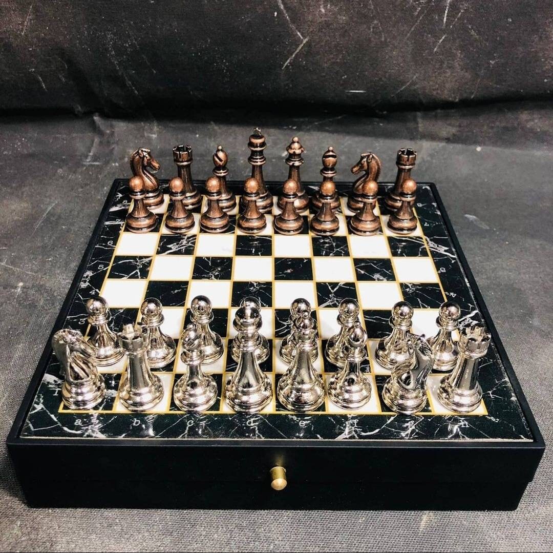 Onnodig Tenslotte Ingrijpen Mini Chess Set W/ Handmade Chess Pieces With Board Wooden - Etsy