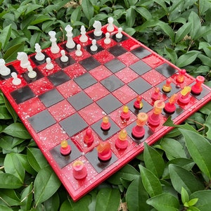 Red Chessboard w\ Resin Chess Set - Epoxy Chess Pieces - Colorful Game Pieces - Unique White Chess - Epoxy Chess Pieces - Schach Gift