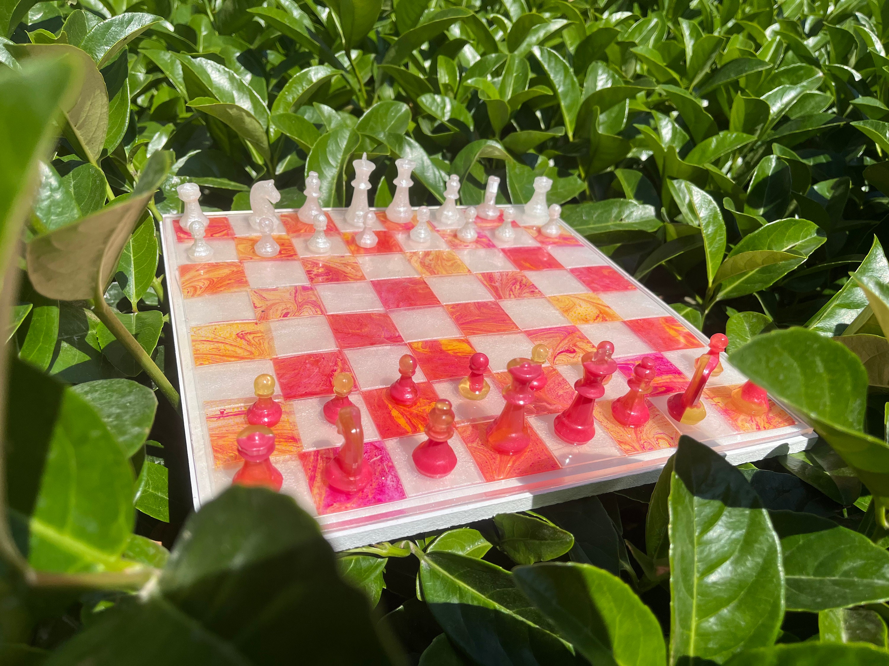 Resin Chess Game w\ Red Epoxy Chess Pieces - Colorful Chess Set - Unique Chess - Epoxy Chess Set - Marbling Art Game - Resin Chess - Gift