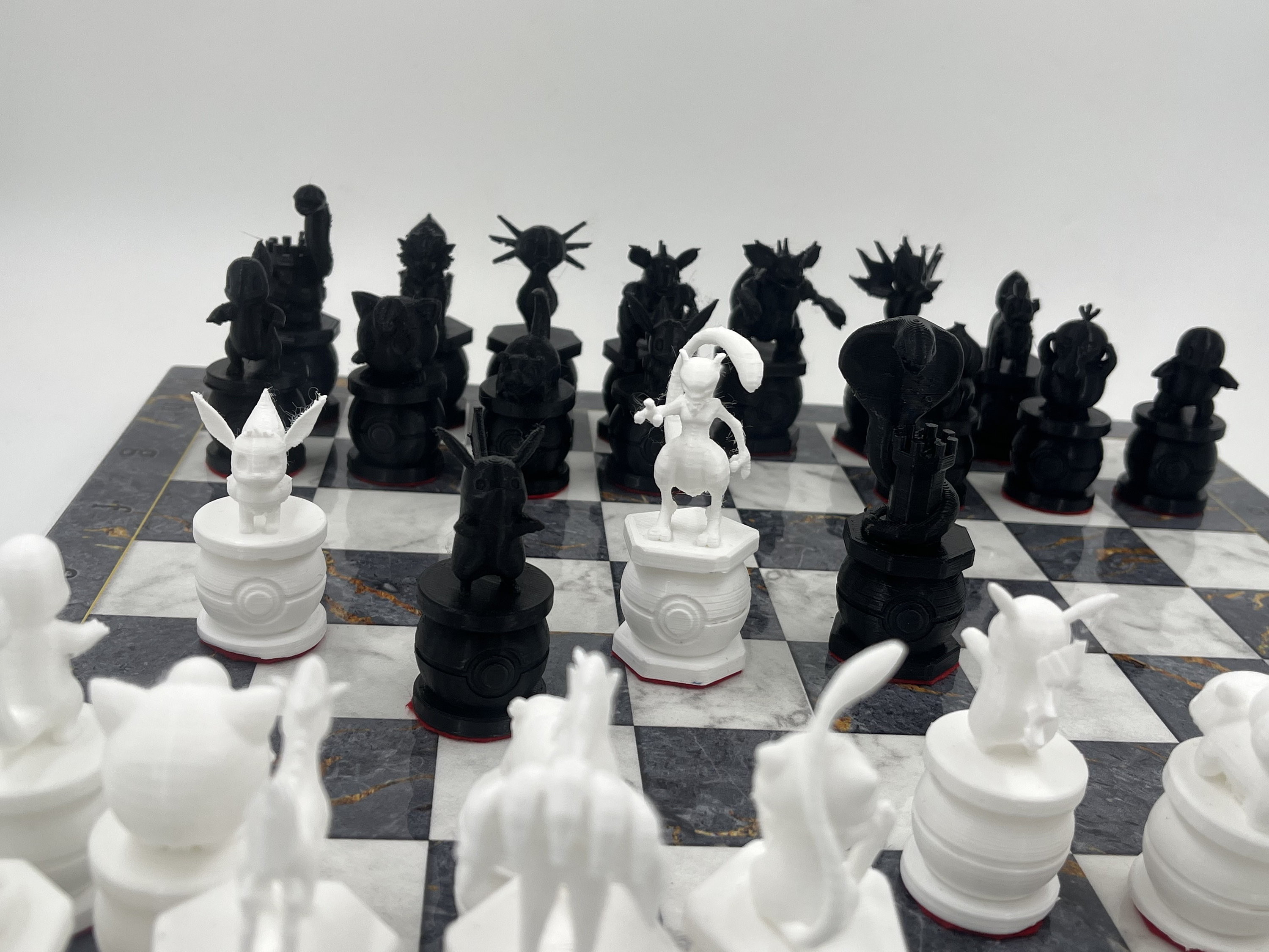 Shonen Jump Heroes Face Off in New Chess Set  Interest  Anime News Network