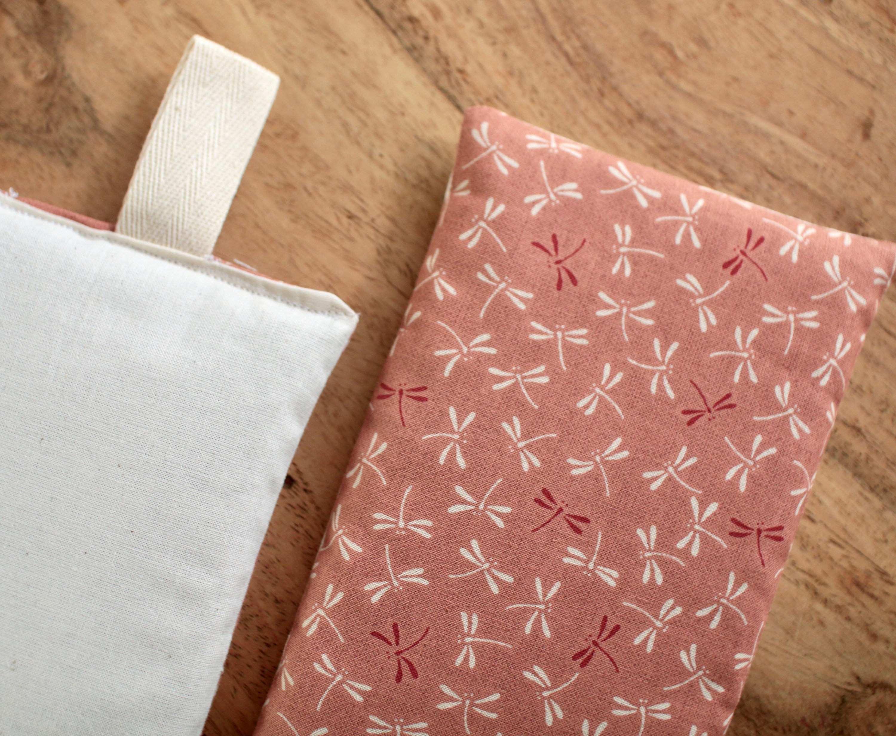 Almohada para ojos con peso - rellena de colza y lavanda - Algodón japonés de doble cara con estampado de luciérnagas vs. crudo liso - relax wellness