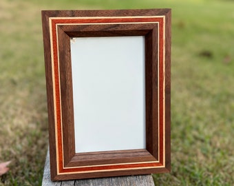 Walnut 4x6 picture frame with padauk and maple inlay