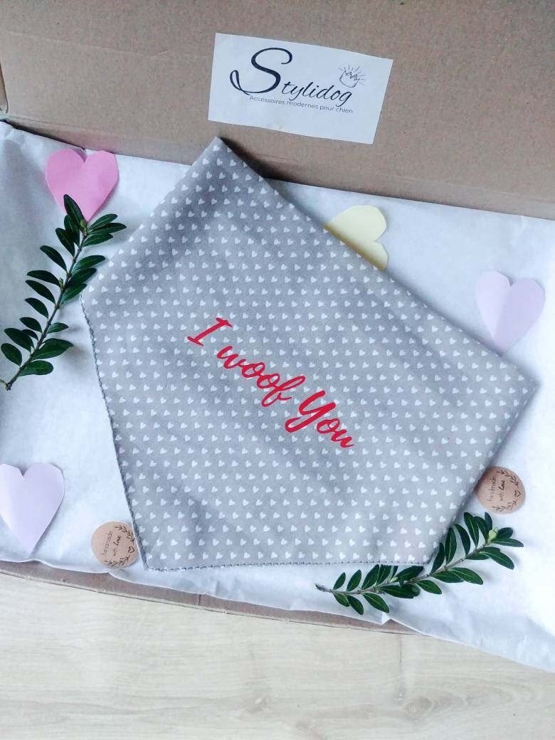 Bandana Pour Chien/Accessoire Vêtement Bandana à Pression Chat Saint Valentin Coeur