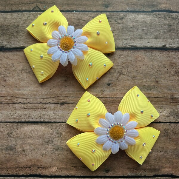 Daisy Ribbon Bow Neckties