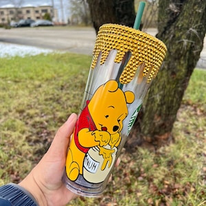 Pooh Bear Themed Snowglobe Tumbler| Glitter Tumbler| Retro| Disney| Travel Mug| Gift Ideas| Bling| 24oz| Winnie the Pooh Starbucks tumbler