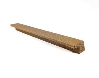 Angular Oak Drawer Pull