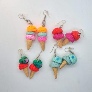 Neonfarbene Eisohrringe, Tiny food Ohrringe , Eistütenohrringe, Miniatureisohrringe Kawaiischmuck, Waffeleisohrringe, Lebensmittelschmuck