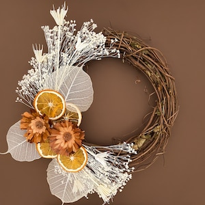 Rustic Dried Orange WreathFlower Wall HangingHandmade Décor Pampas Grass DecorFarmhouse Décor Rustic Home Decor Wreath Bild 1