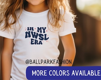 T-shirt NWSL Era T-shirt da bambino NWSL Tifoso di calcio da donna Sport da donna T-shirt da calcio da donna per ragazzi T-shirt ispirata alla NSWL Alex Morgan uswnt