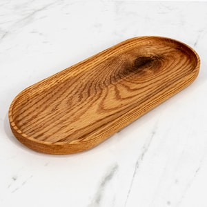 Handmade Oak Wood Valet Tray - Keep Your Essentials Organized with this Stylish Catchall Tray for a Tidy Entryway and Jewelry Storage.