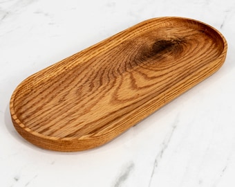 Handmade Oak Wood Valet Tray - Keep Your Essentials Organized with this Stylish Catchall Tray for a Tidy Entryway and Jewelry Storage.