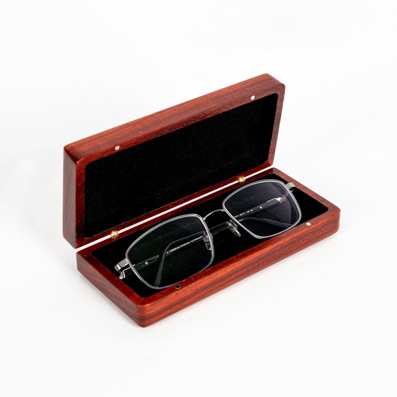 Luxury Sports and Lifestyle Wood Padauk Glasses Case | T. Weatherhead & Co.