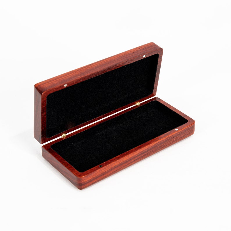 Luxury Sports and Lifestyle Wood Padauk Glasses Case | T. Weatherhead & Co.