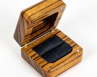 小物 sow Amazon.com: COSISO Square Solid Wood Double Ring Box Case