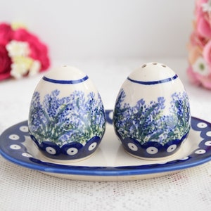 Polish pottery salt and pepper shakers with tray handmade Boleslawiec ceramic