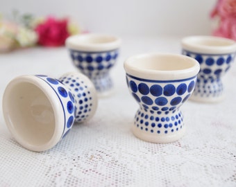 Polish pottery set of 4 polka dot egg cup holder set with hand painted decortion from Boleslawiec manufacture