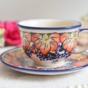 Teetasse und Untertasse Set, Florale Teetasse und Untertasse Set, Teetasse mit Untertasse Set handbemalte Keramik Boleslawiec, Steinguttasse