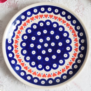 Salad plate with Boleslawiec heart and hand painted decoration