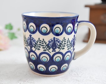 Polish pottery peacock pattern ceramic mug handmade with handle Bunzlau keramik Boleslawiec Poland