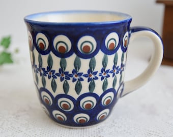 Polish pottery peacock pattern ceramic mug handmade with handle Bunzlau keramik Boleslawiec Poland