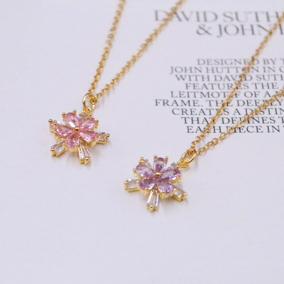 Star Blossom Diamond & Pink Gold Pendant Necklace