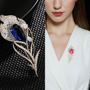 18K Gold Plated Crystal Feather Tulip Flower Brooch | Floral Brooch Pin | Crystal Wedding Brooch | Delicate Classic Brooch | Scarf Buckle