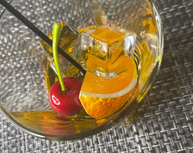 Old fashion fake drink