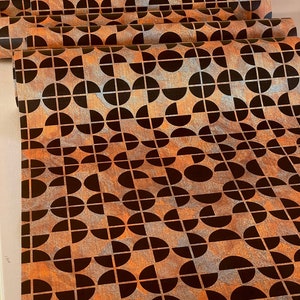 Renter friendly wallpaper Geometric circles on a background of rusty brushed metal  - Peel & Stick Wallpaper - Traditional wallpaper #3264