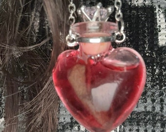 Pretty Privilege Perfume and Necklace