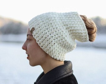 Invisible Woman Hat - CurlCap Winter Strick Beanie Mütze Locsanity - Dreadlocks, Locs, Sisters, fließendes Naturhaar Plüsch handverlesen