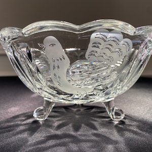 Hofbauer The Byrdes Collection Glass Bowl, Victorian Style Candy Dish, Vintage Crystal Glass Footed Bowl, Grandmillennial Candy Bowl