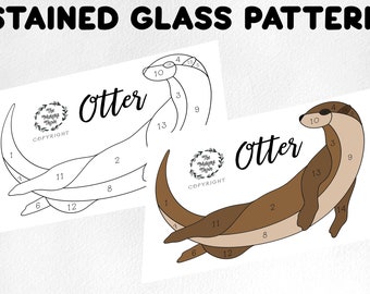 Diseño de vitral con nutria, atrapasol (descarga digital)
