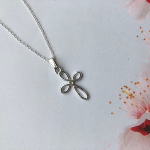 Knoten Kreuz Anhänger, Infinity Symbol, Sterling Silber, Paten Geschenk, Taufe, Irischer Charme, Kommunion, religiöser Schmuck, christlich
