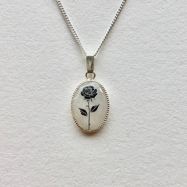 Necklace Rose & Noirs main image 0