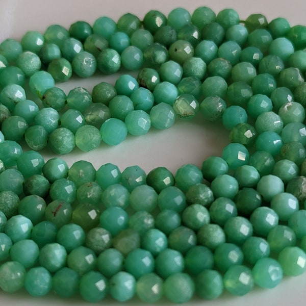 Natural Green Chrysoprase Round Brilliant Faceted Gem / Size 4.2 MM