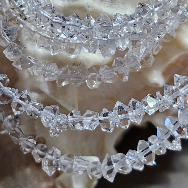 Price 1/2 Strand / AAA / Herkimer Diamond Transparent White Crystal Gemstone / Size 3 X 5 MM