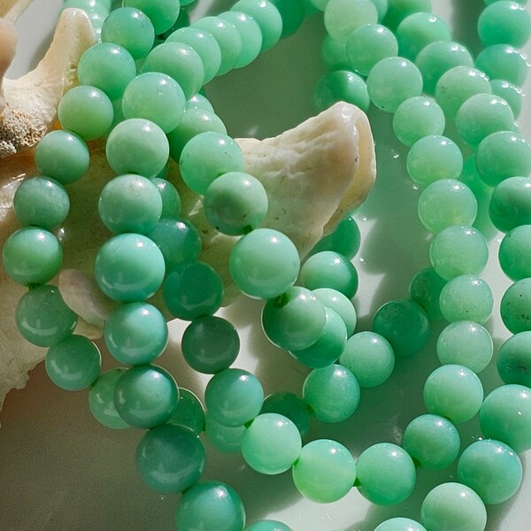 Chrysoprase 100 % Naturelle Verte Gemme Ronde Lisse Brillante /  Taille 4,8-5 MM