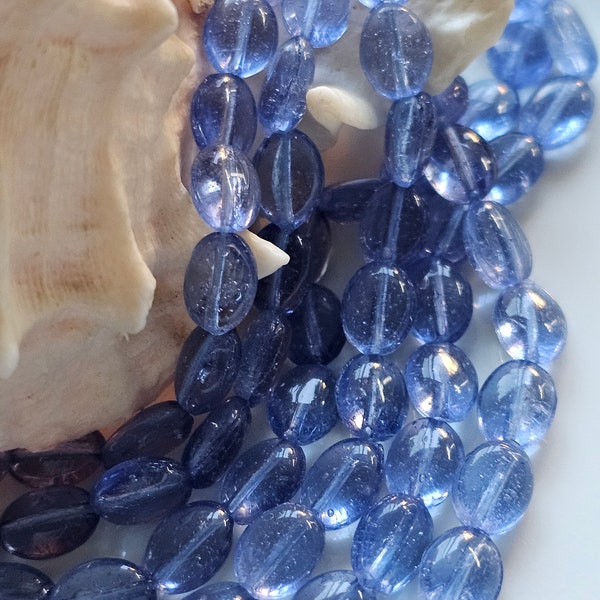 AAA / New / Quartz Bleu Tanzanite Gemme Ovale Lisse Translucide   / Taille  5,50-7,50 MM